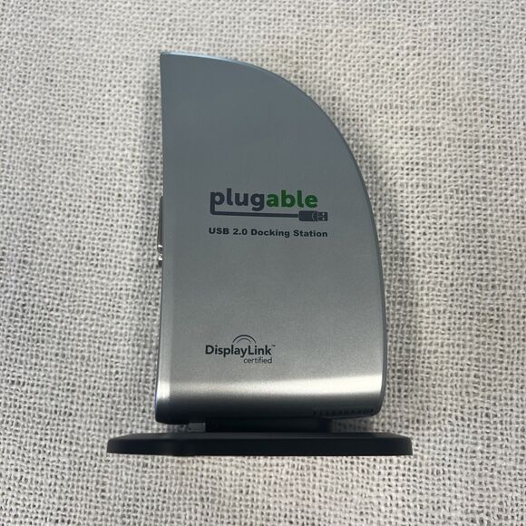 DisplayLink Plugable USB 2.0 Universal Docking Station - Picture 3 of 7